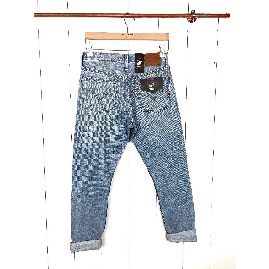 Levi’s High Rise 501 Skinny NWT 26