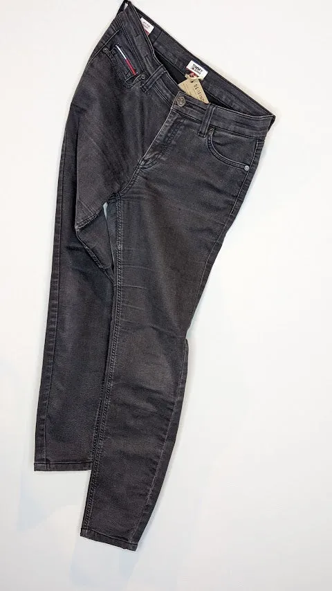 Nora Mid Rise Skinny Fit Faded Black Jeans